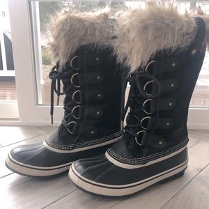 Sorel Joan of Arctic Winter boots